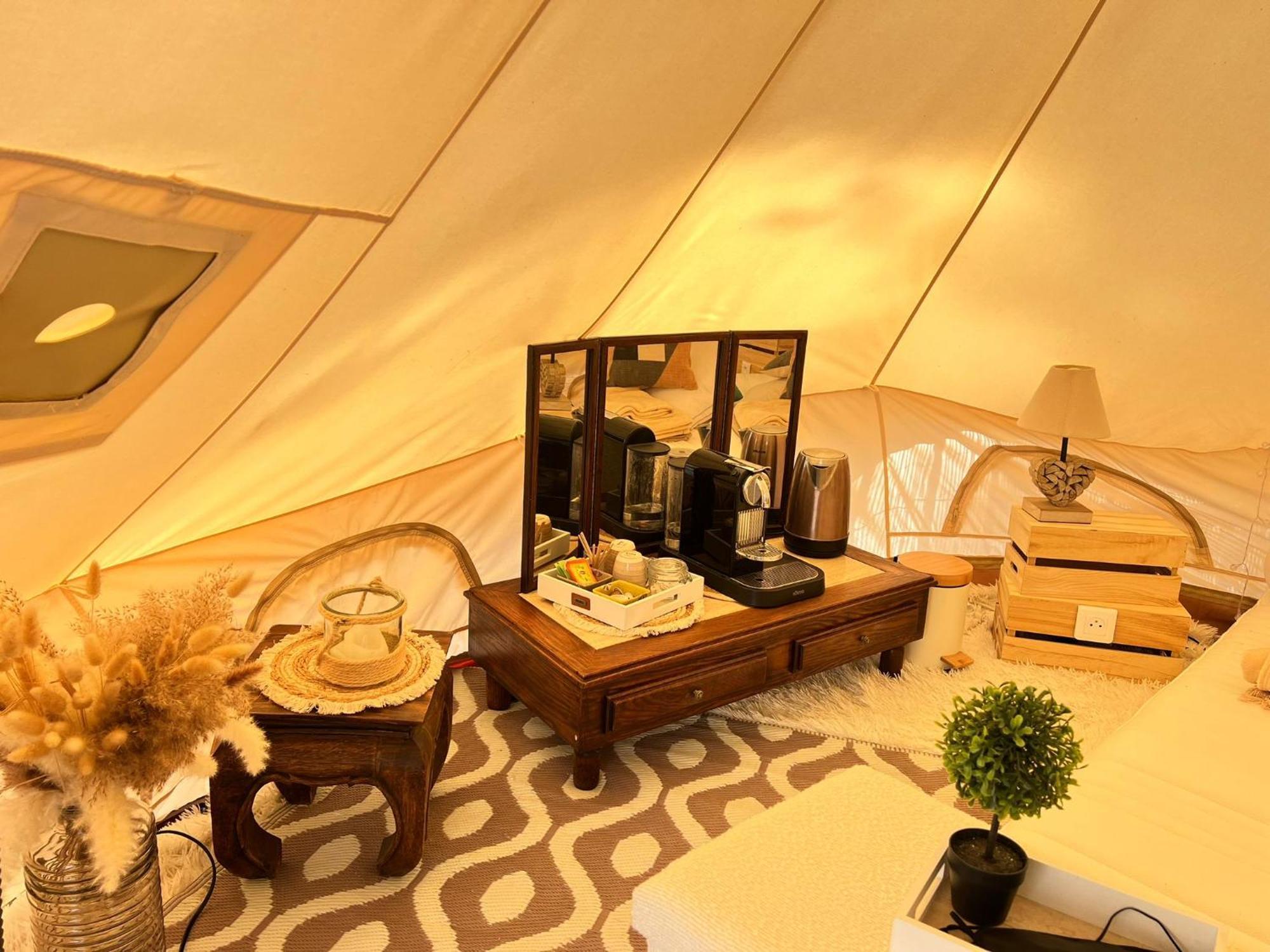 Love Room Tente Lodge Spa Mfg Chez C&C, Exclusivement Reservee Aux Adultes Cantaron 外观 照片