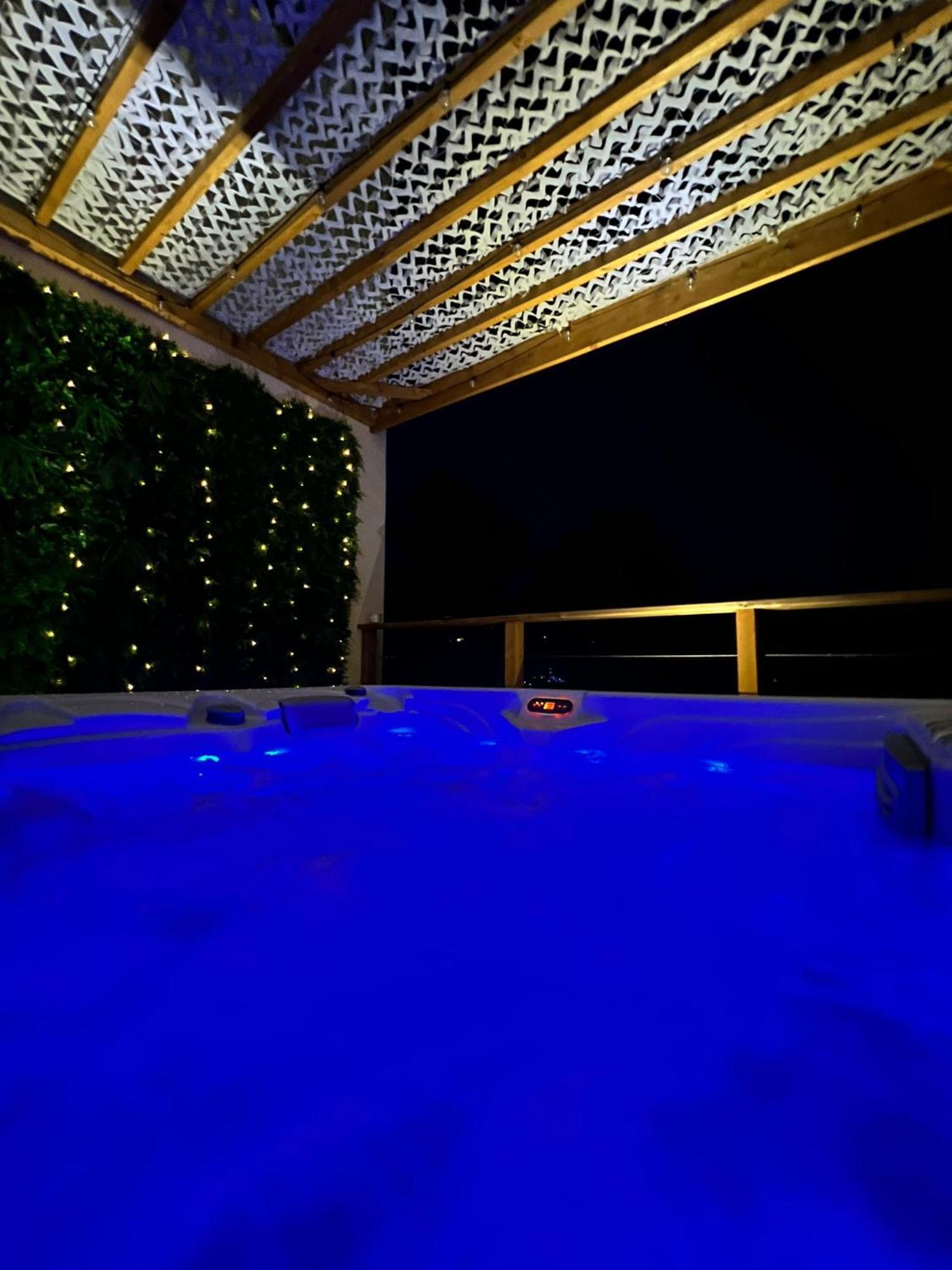 Love Room Tente Lodge Spa Mfg Chez C&C, Exclusivement Reservee Aux Adultes Cantaron 外观 照片